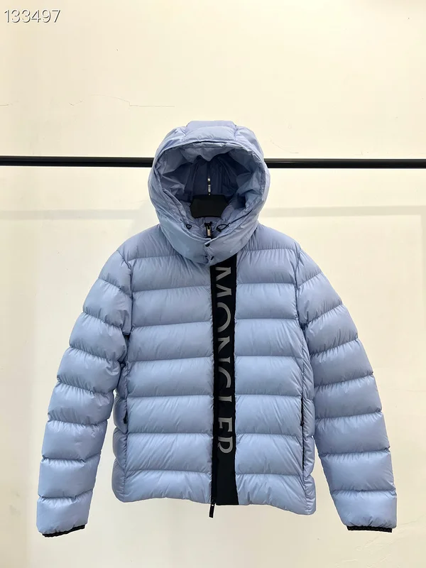 Moncler sz1-5 26yr49 (3)